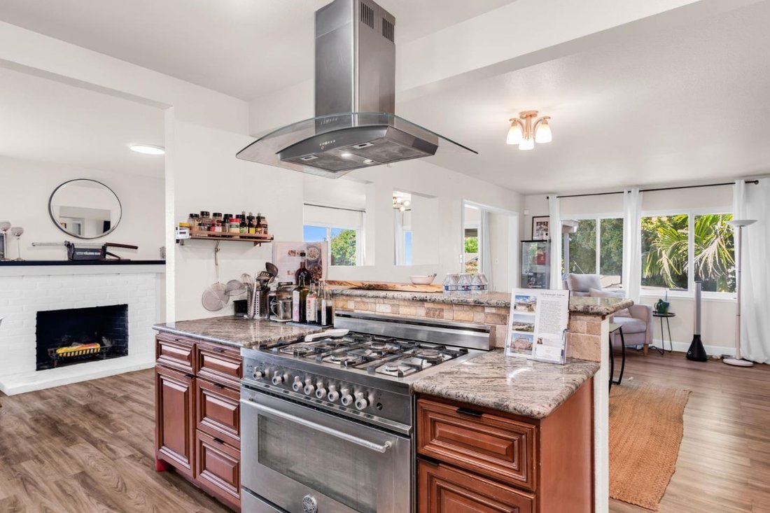 House in Hayward, California, United States 5 - 17352116