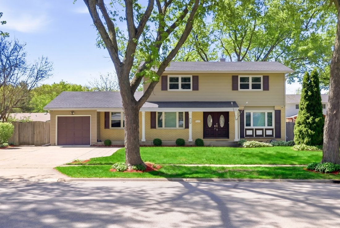 House in Palatine, Illinois, United States 2 - 17939301