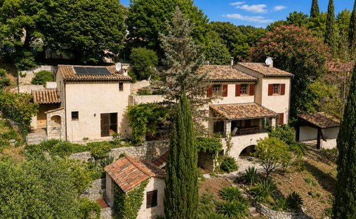 Villa in Tourrettes-sur-Loup, Provence-Alpes-Côte d'Azur, France 1