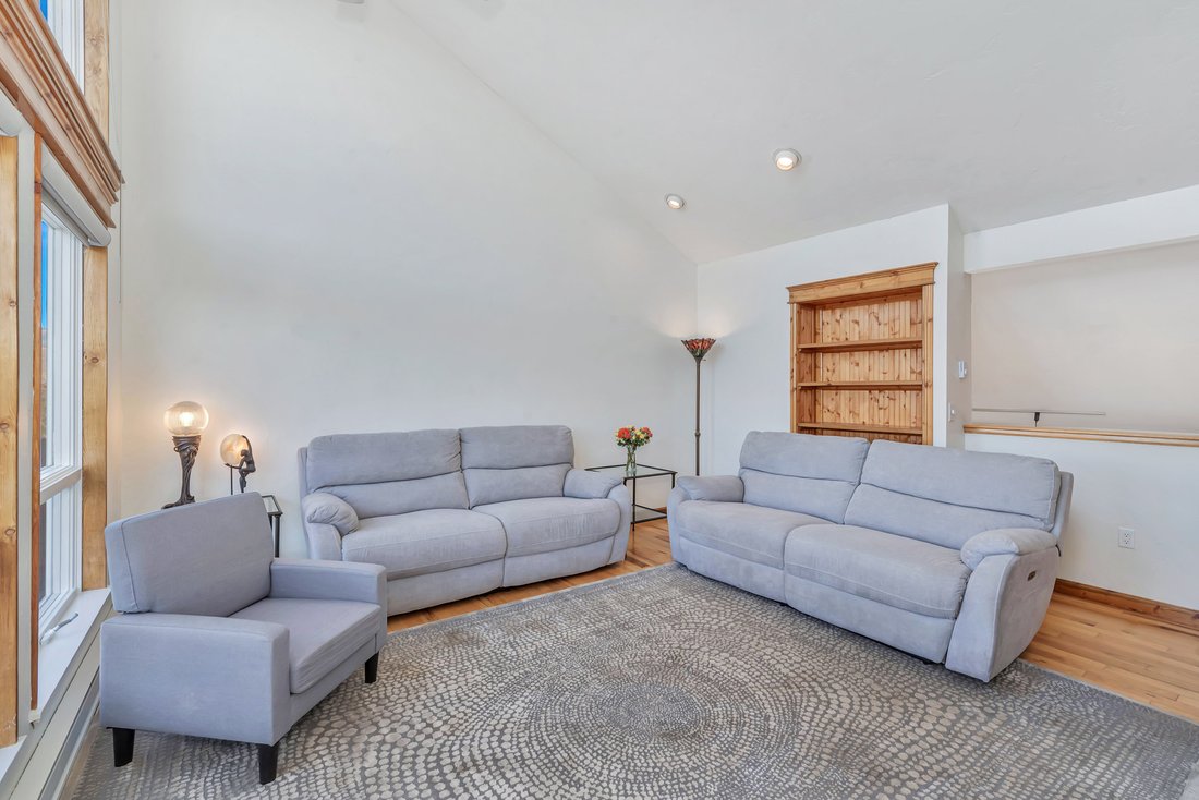 House in Oak Creek, Colorado, United States 4 - 17945178
