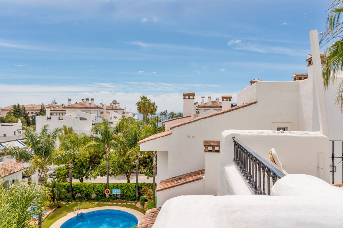 Penthouse in San Pedro de Alcantara, Andalusia, Spain 5 - 17942863