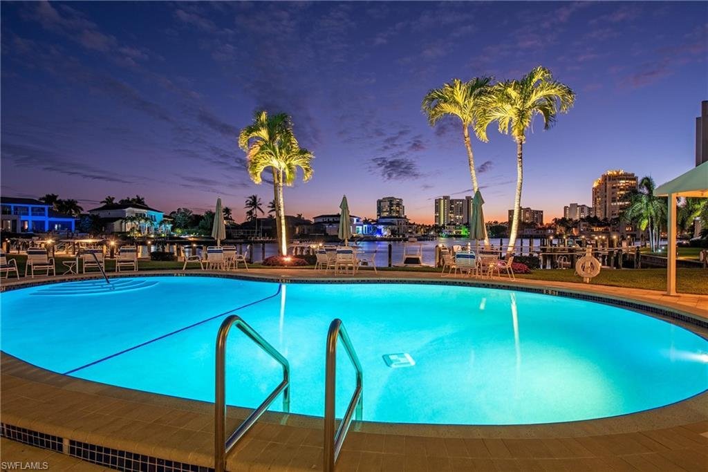 House in Naples, Florida, United States 5 - 17945188