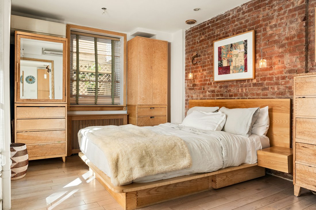 Co Op in New York, New York, United States 4 - 17798775