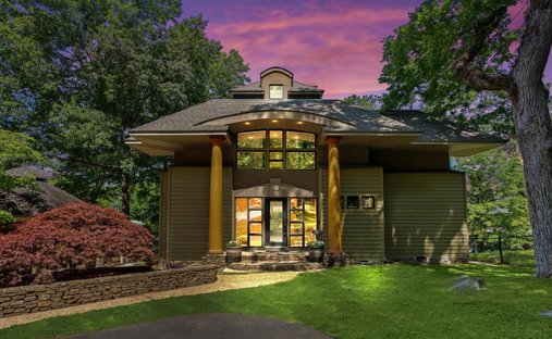 House in Guntersville, Alabama, United States 1