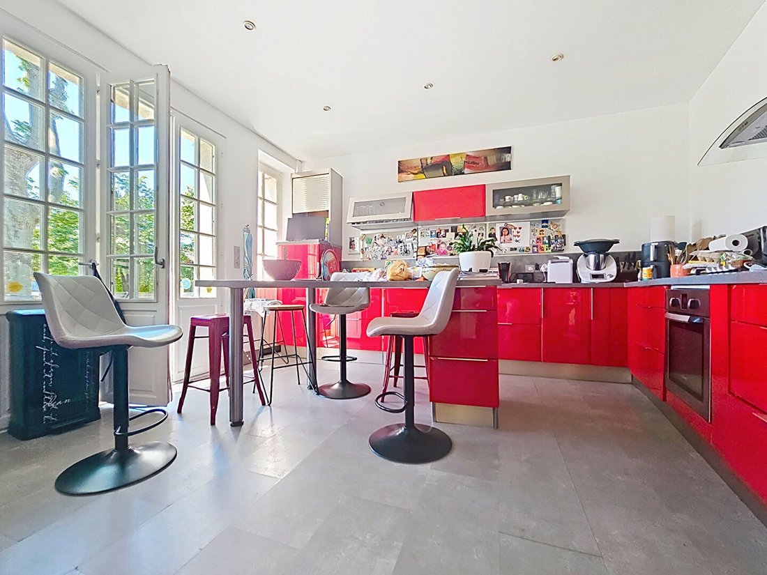 Villa in Montfavet Banlieue, Avignon, France 2 - 17942975
