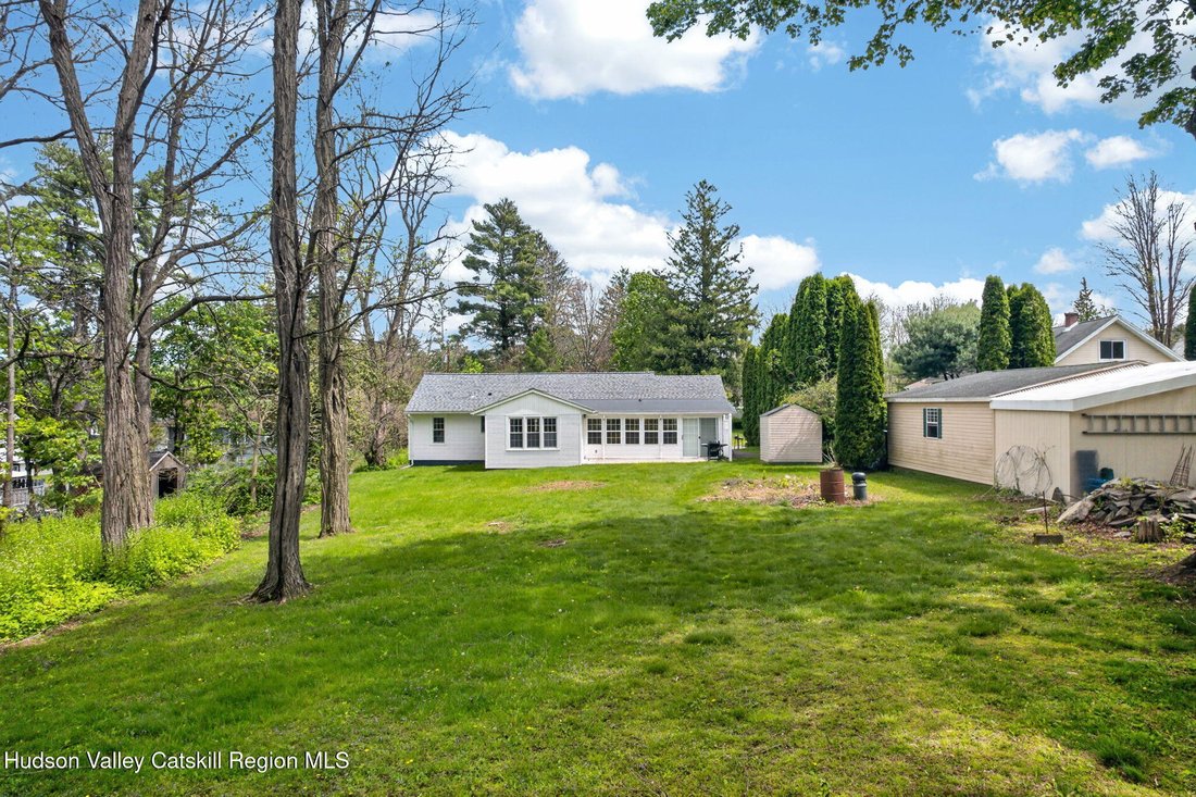House in Hurley, New York, United States 5 - 17944556