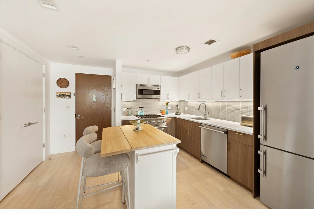 Condo in New York, New York, United States 4 - 17654223