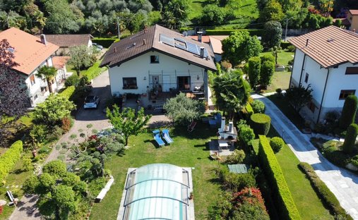 Haus in Castelveccana, Lombardei, Italien 1