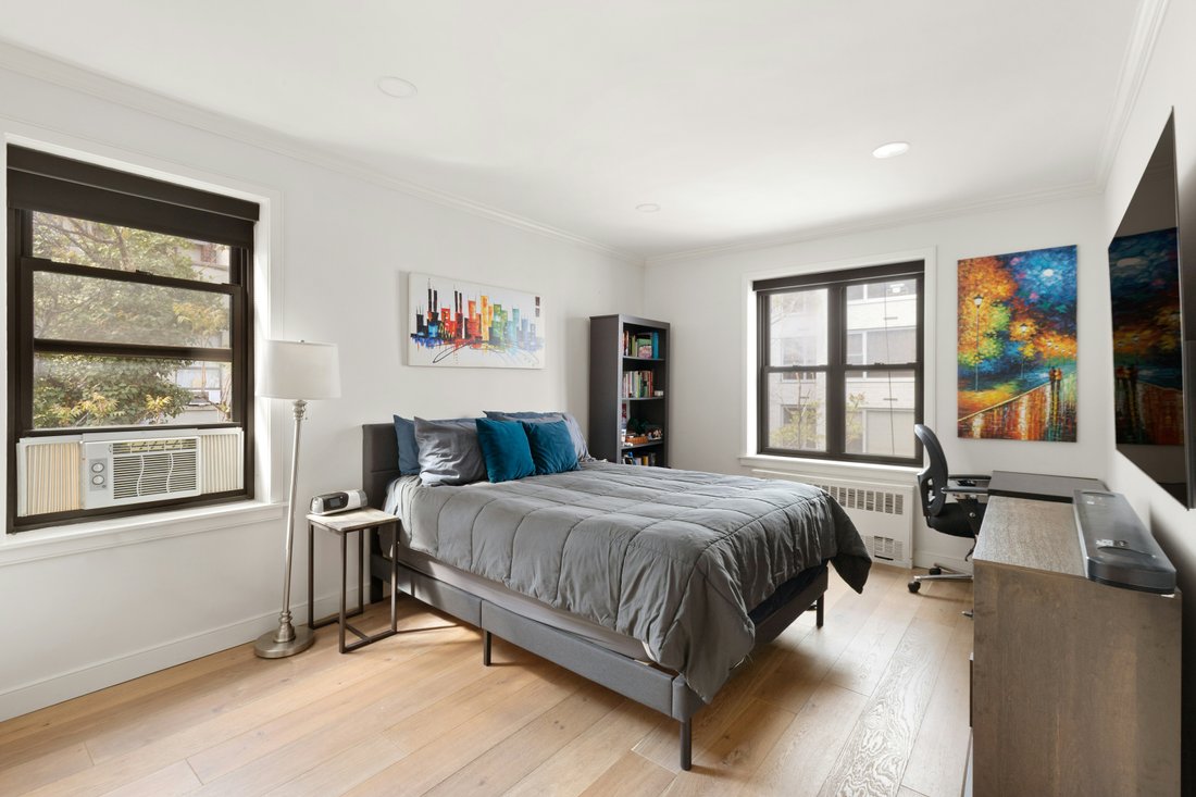 Co Op in New York, New York, United States 5 - 17748457
