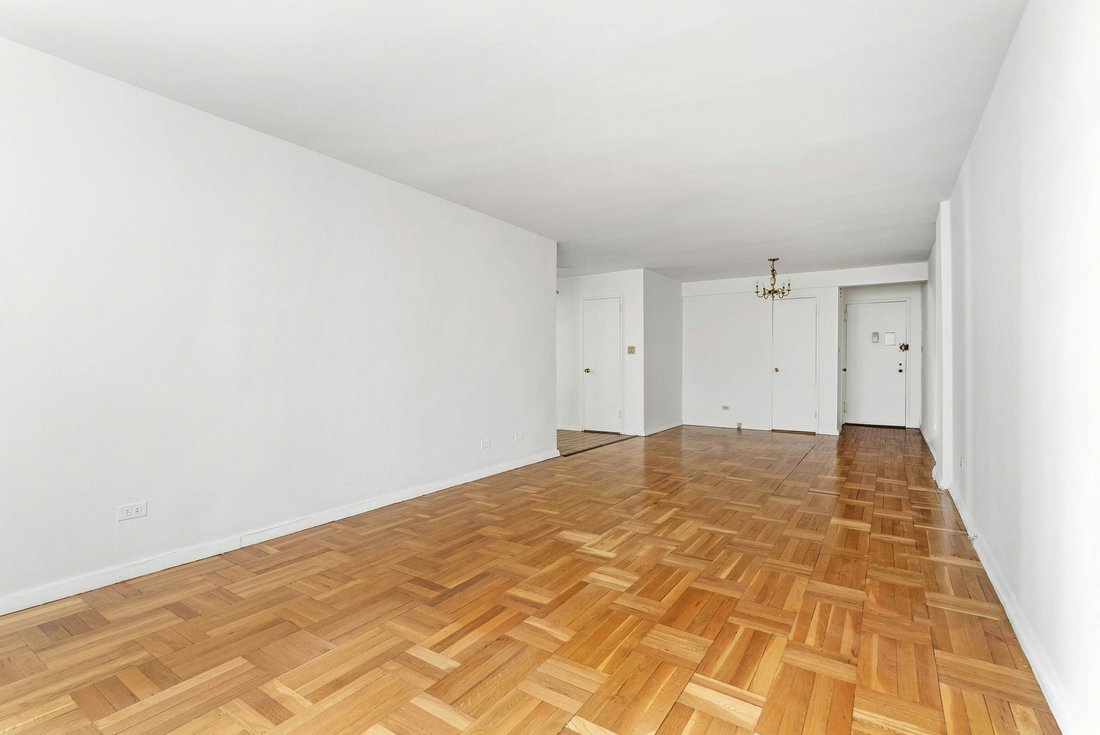 Co Op in New York, New York, United States 5 - 17813763
