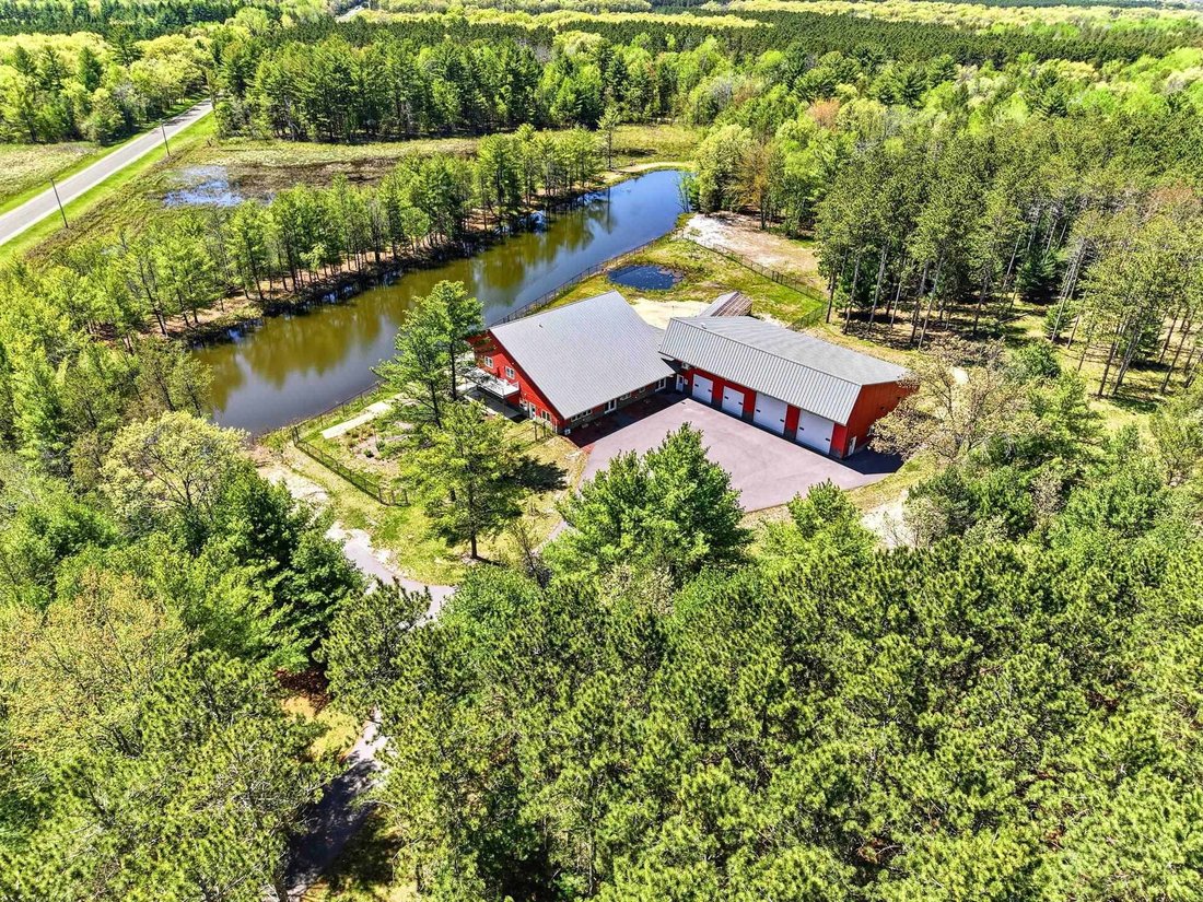 House in New Lisbon, Wisconsin, United States 3 - 17945429