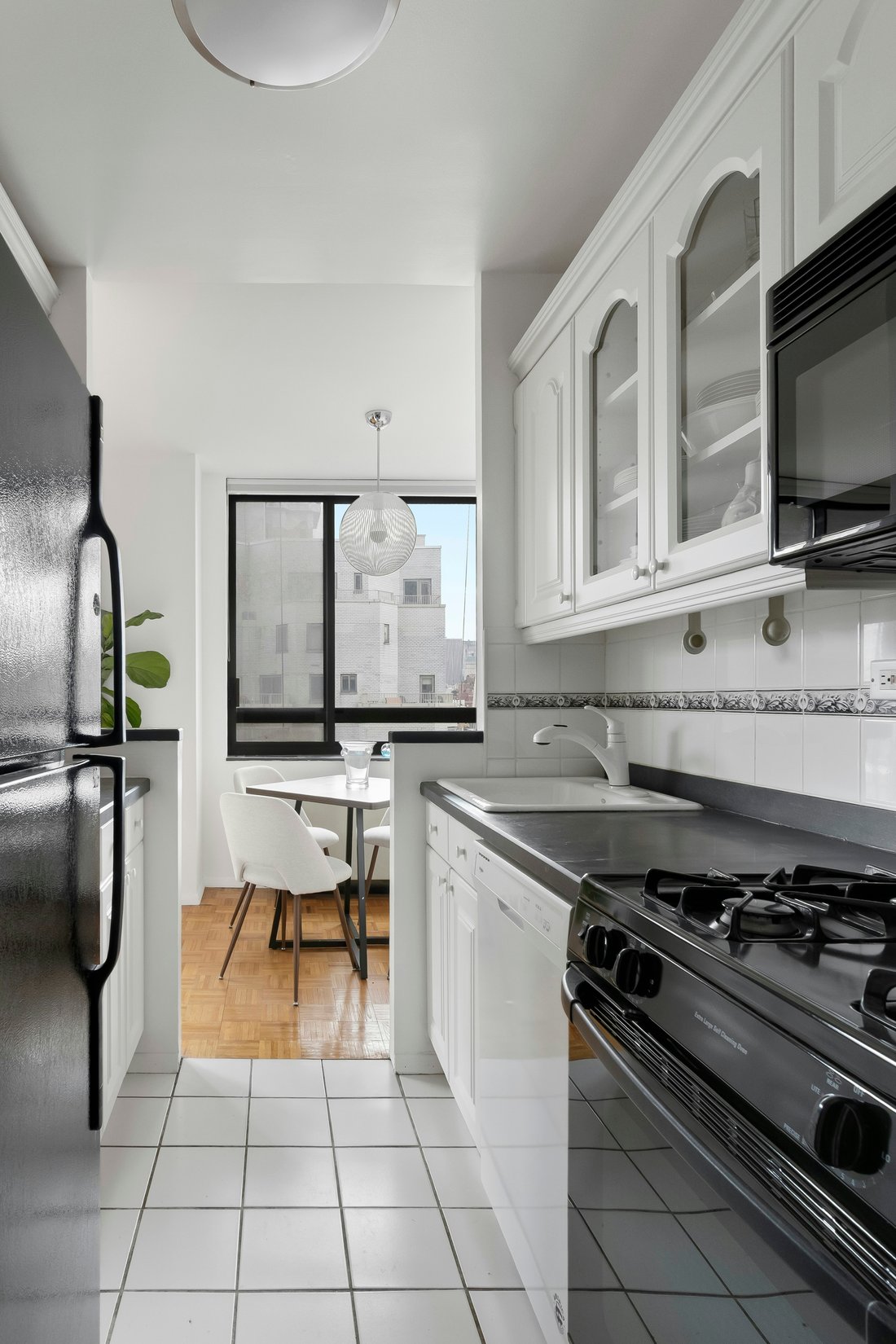 Condo in New York, New York, United States 3 - 17734677