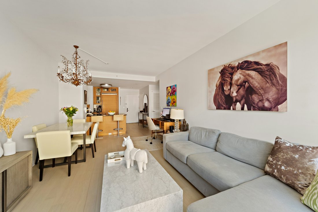 Condo in New York, New York, United States 2 - 17921234