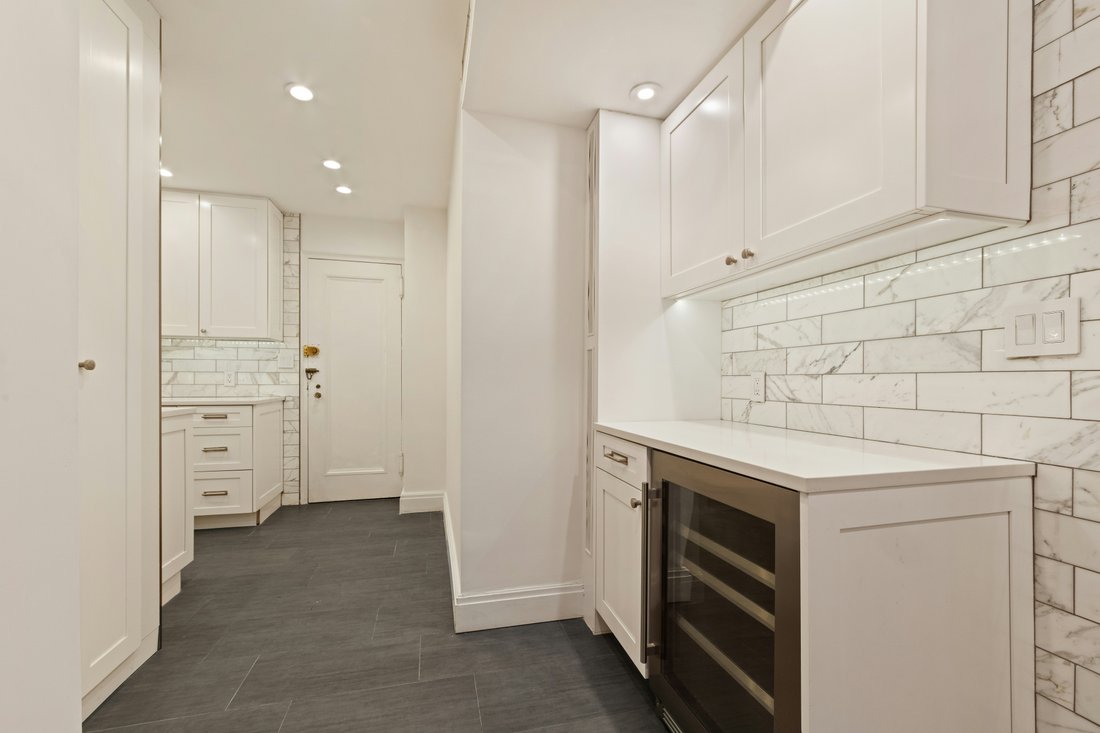 House in New York, New York, United States 5 - 17410666