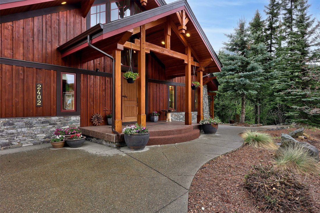 House in Sun Peaks, British Columbia, Canada 4 - 17942691