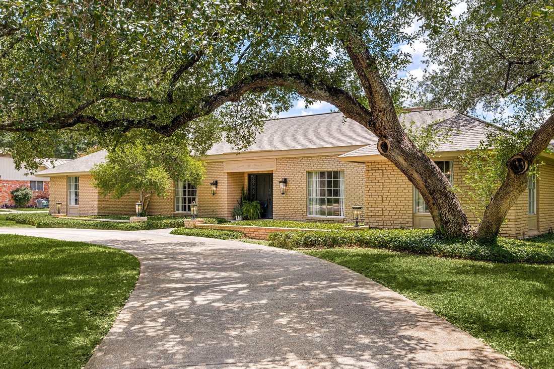 House in San Antonio, Texas, United States 2 - 17943727