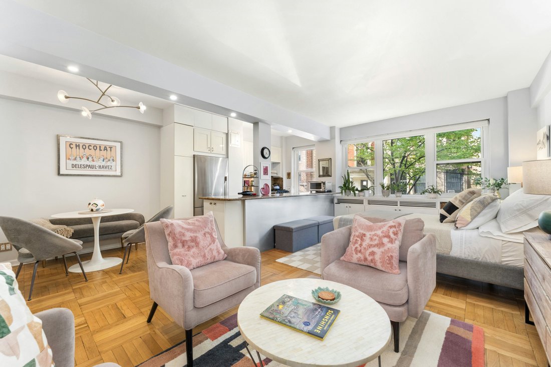 Co Op in New York, New York, United States 1 - 17730785