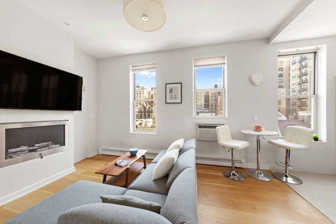Co Op in New York, New York, United States 1 - 17693899