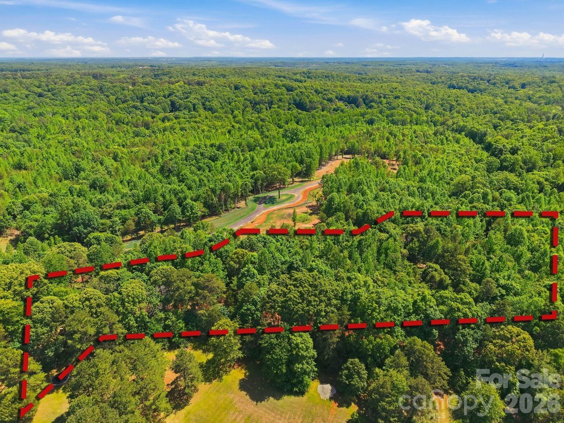 Land in Davidson, North Carolina, United States 1 - 17850490