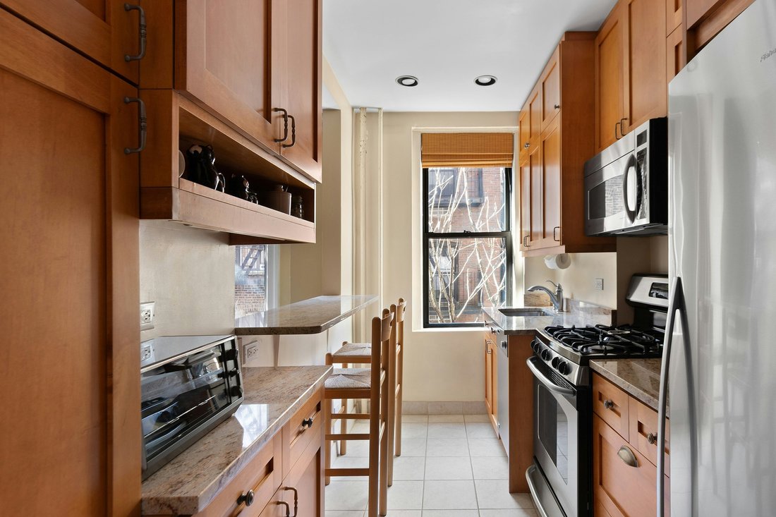 Co Op in New York, New York, United States 4 - 17551894