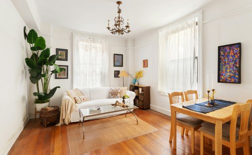 House in New York, New York, United States 1