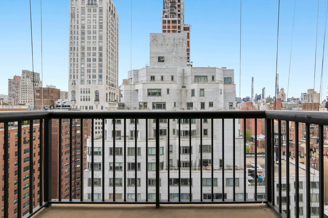 Condo in New York, New York, United States 5 - 17734677