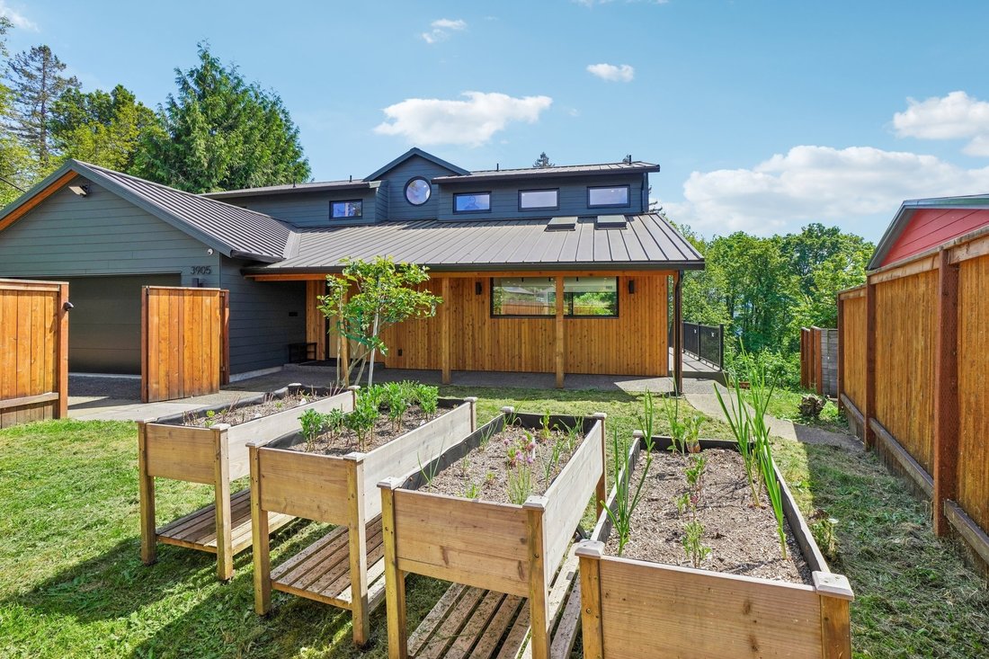 House in Portland, Oregon, United States 2 - 17943654