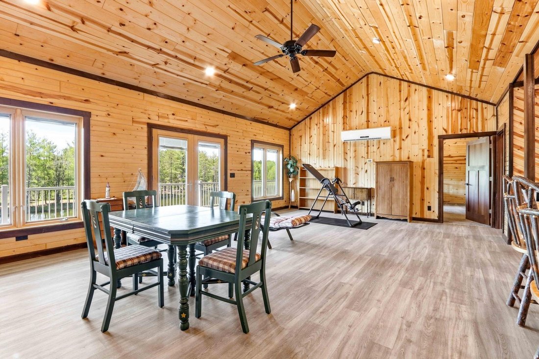 House in New Lisbon, Wisconsin, United States 4 - 17945429