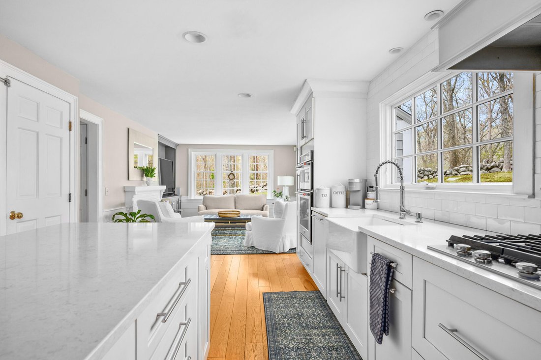 House in Barnstable, Massachusetts, United States 5 - 17945341