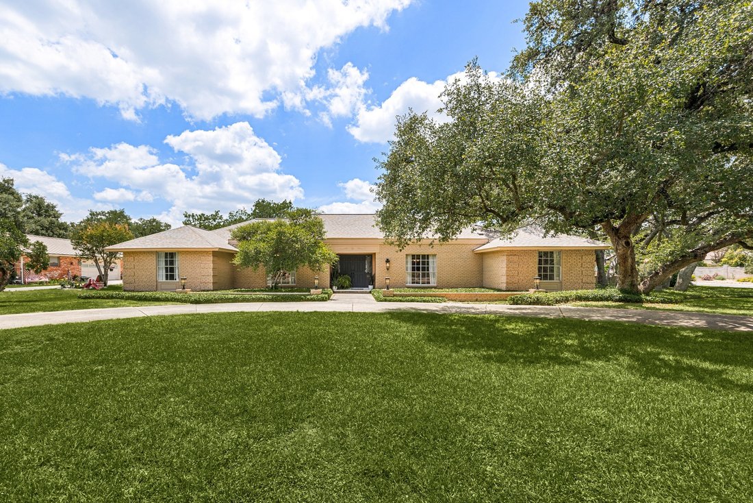 House in San Antonio, Texas, United States 4 - 17943727