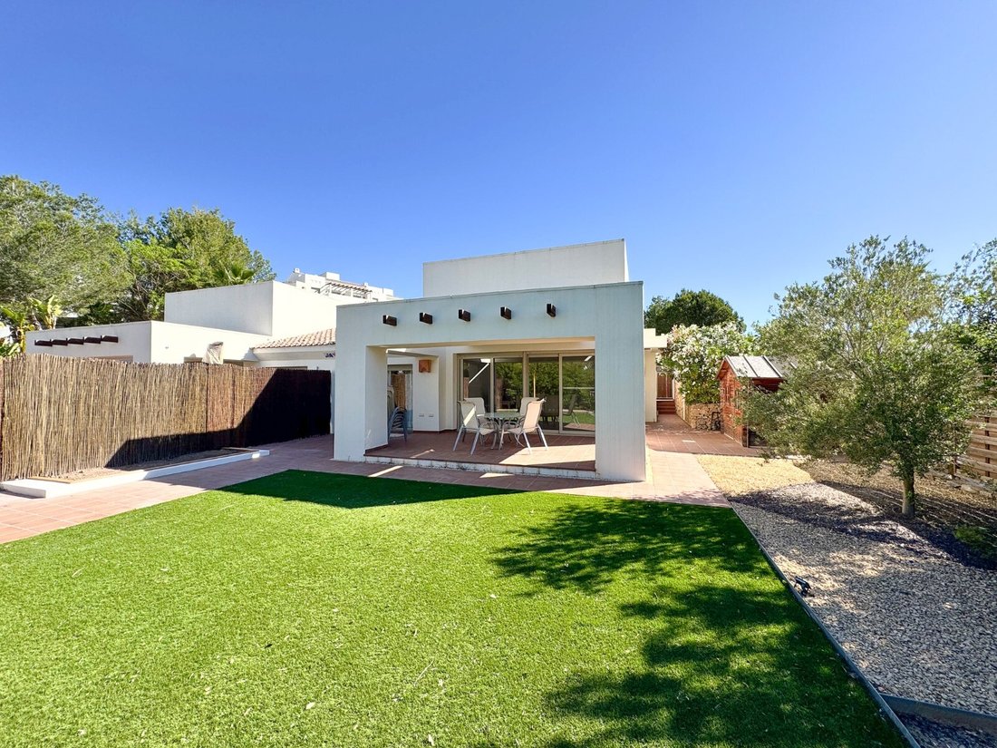 Villa in Orihuela, Valencian Community, Spain 1 - 17942840