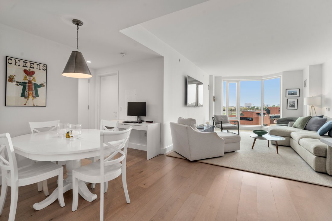 Condo in Boston, Massachusetts, United States 3 - 17945173