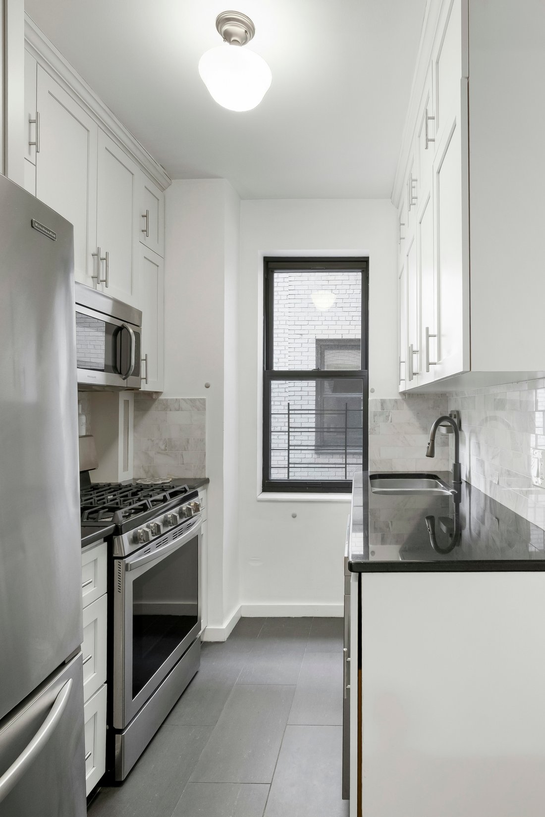 Co Op in New York, New York, United States 4 - 17852816