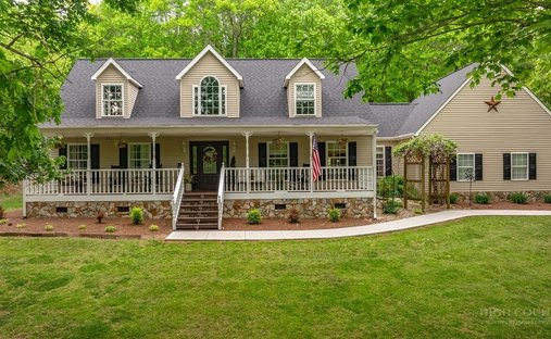 House in Sparta, North Carolina, United States 1