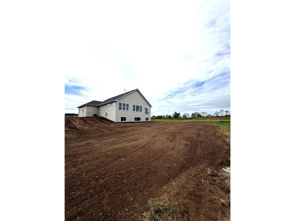 House in New Richmond, Wisconsin, United States 2 - 17945534
