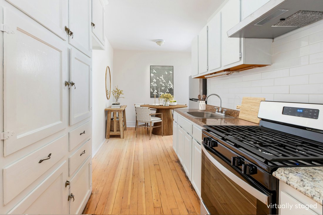 Co Op in New York, New York, United States 4 - 17737697