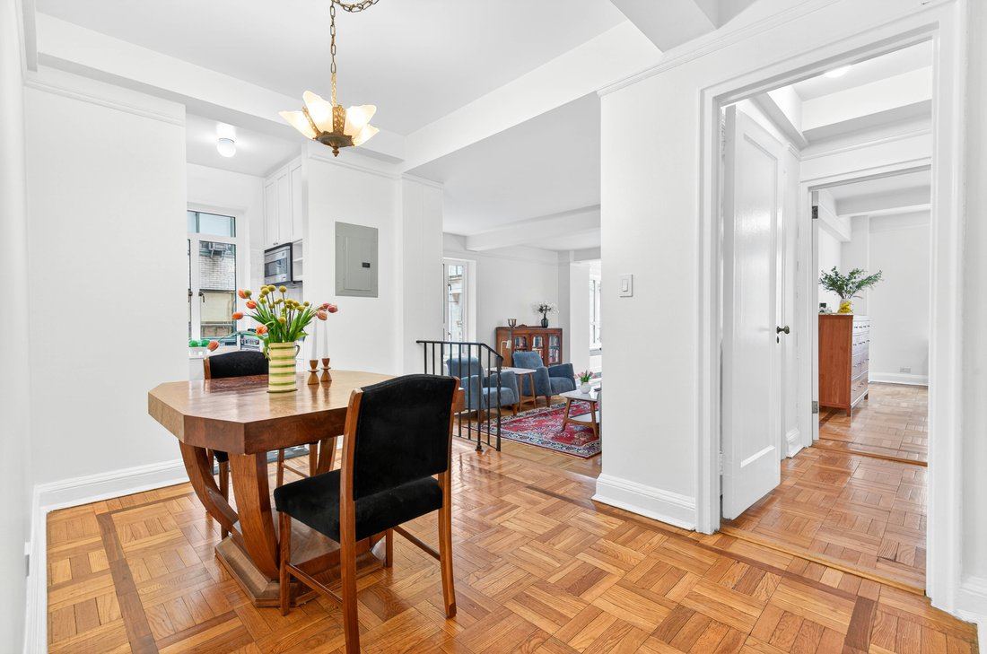 Co Op in New York, New York, United States 4 - 17909180