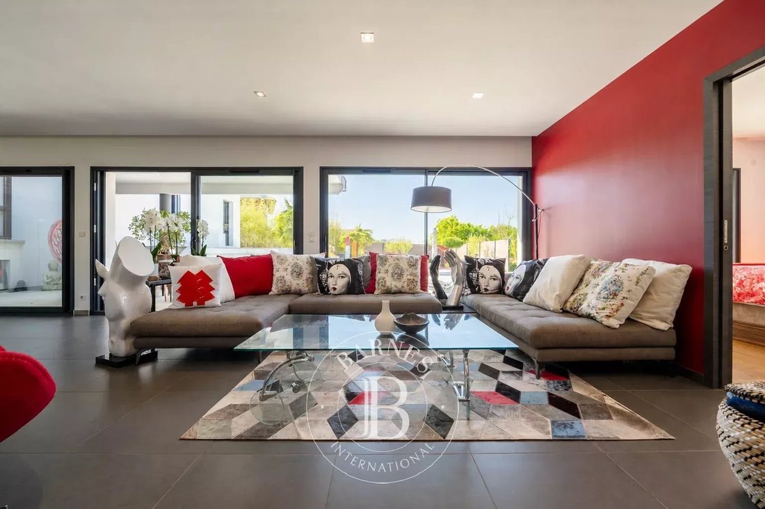 Villa in Saint-Martin-Bellevue, Filliere, France 3 - 17944636