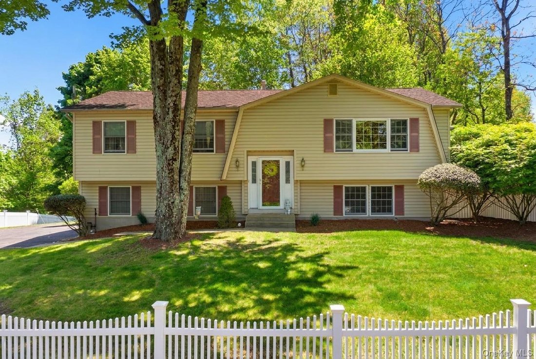 House in Montebello, New York, United States 1 - 17943057