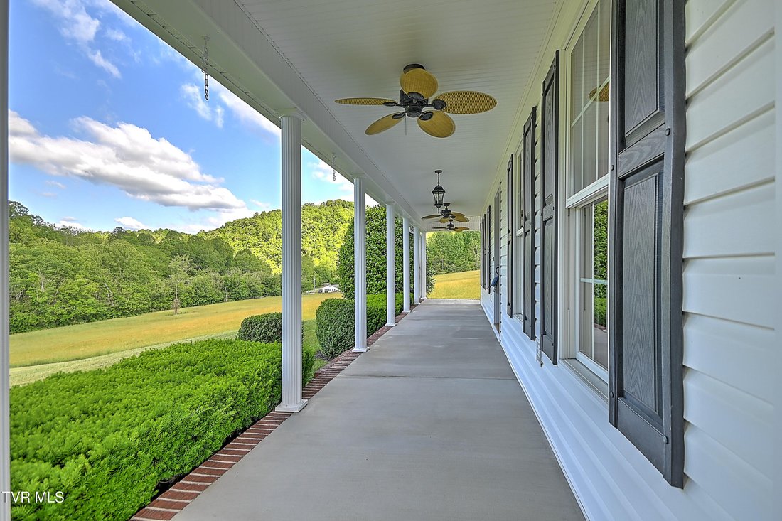 House in Hiltons, Virginia, United States 3 - 17945414