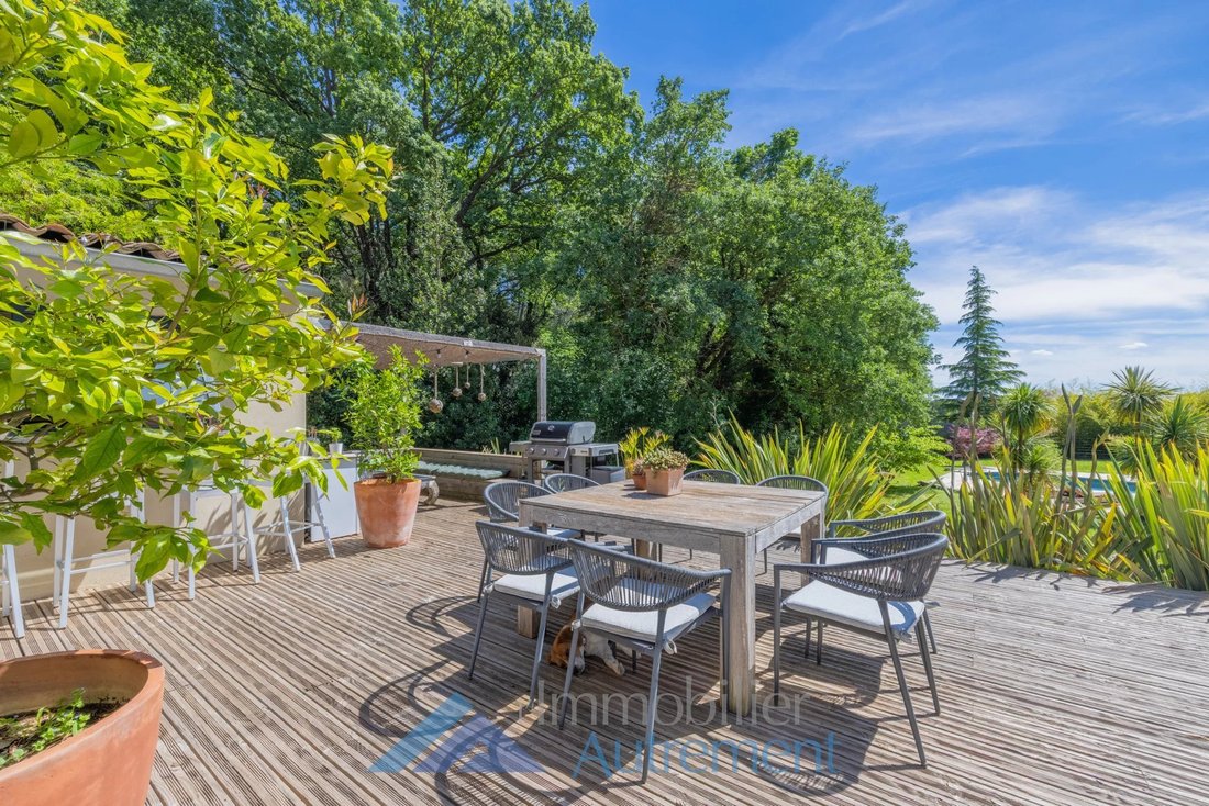 Estate in Plateau de Puyricard-La Trévaresse, Aix-en-Provence, France 4 - 17944406