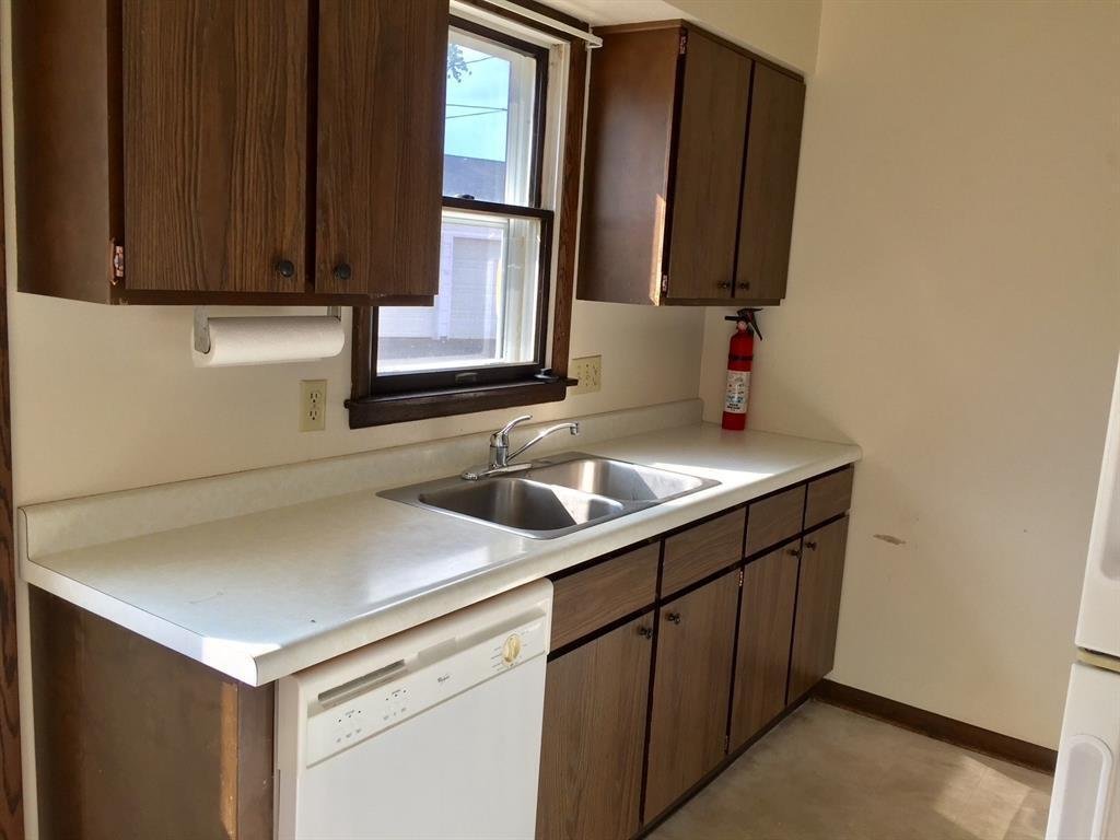 Eau Claire, Wisconsin, United States 5 - 17945537