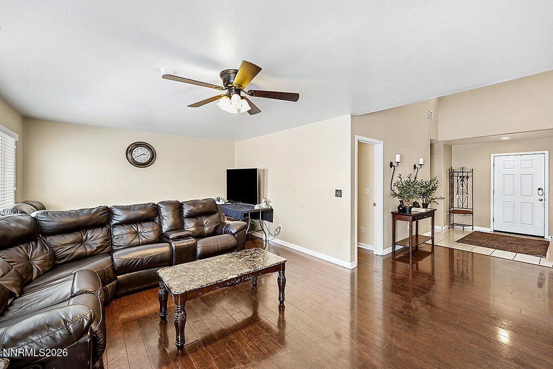 House in Reno, Nevada, United States 4 - 17945469