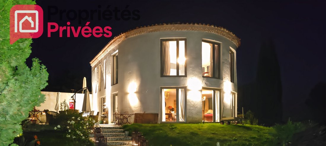 Villa in Arles, Provence-Alpes-Côte d'Azur, France 1 - 17944784