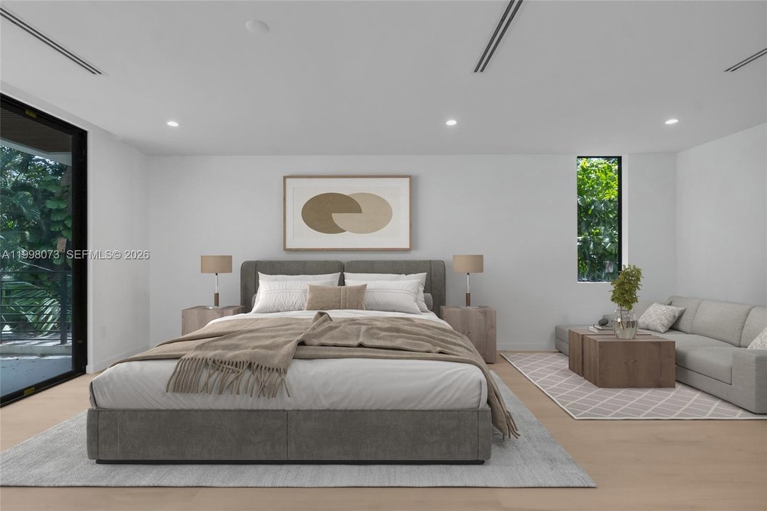 House in Miami, Florida, United States 5 - 17832467