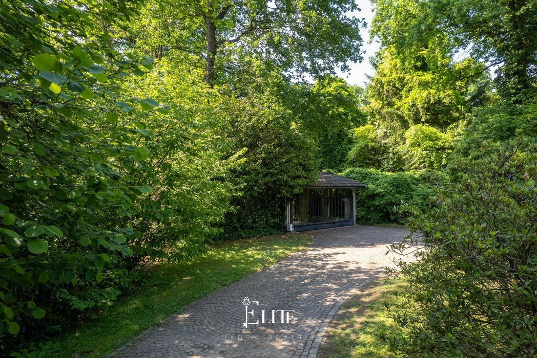 Villa in Sesto Calende, Lombardy, Italy 4 - 17945746