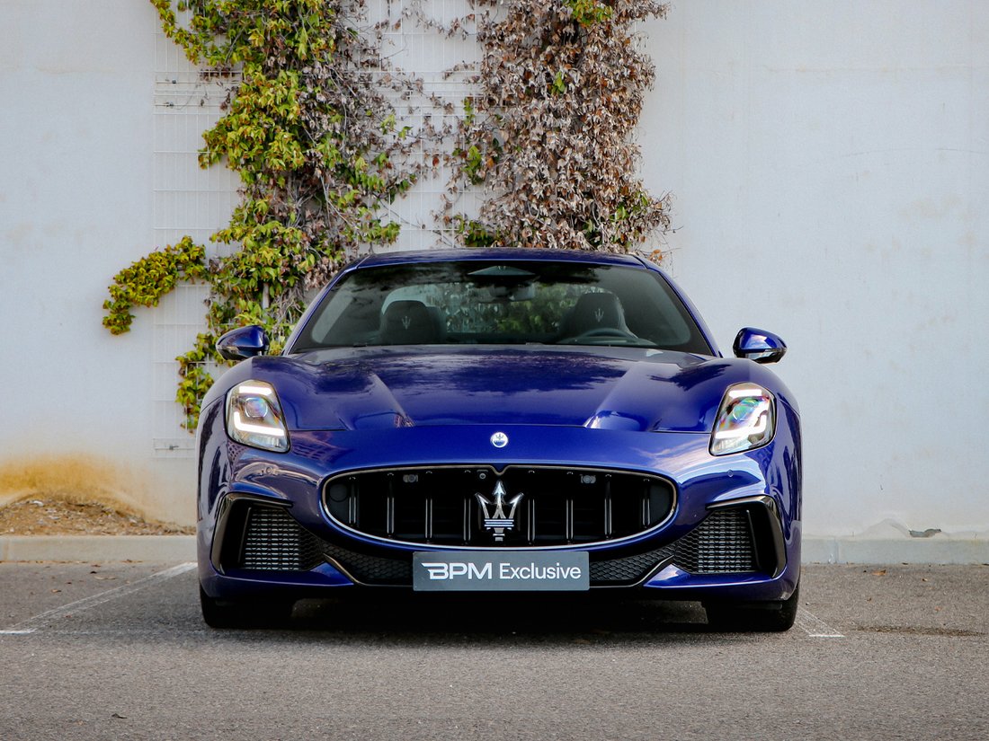 Coupe in Monaco, Monaco 2 - 17945880