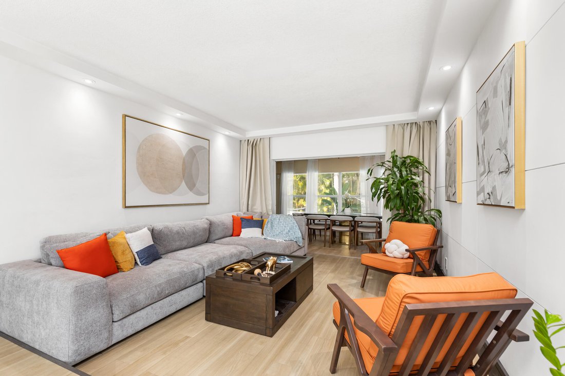 House in Plantation, Florida, United States 5 - 17945879