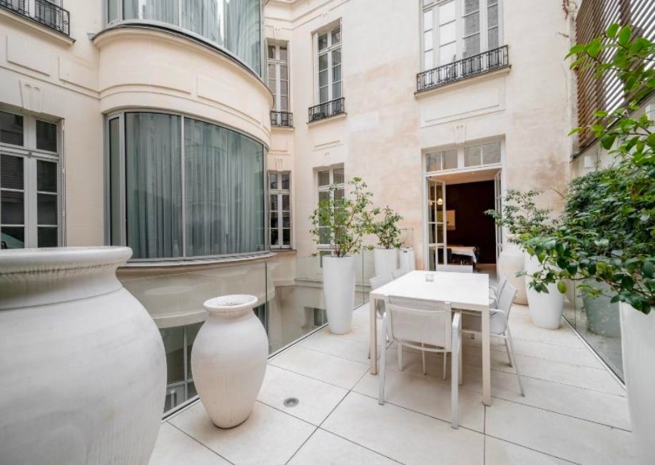 Apartment in Ecole Militaire, Paris 7e Arrondissement, Paris 3 - 17945828