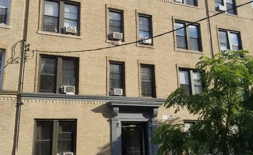 House in New York, New York, United States 1